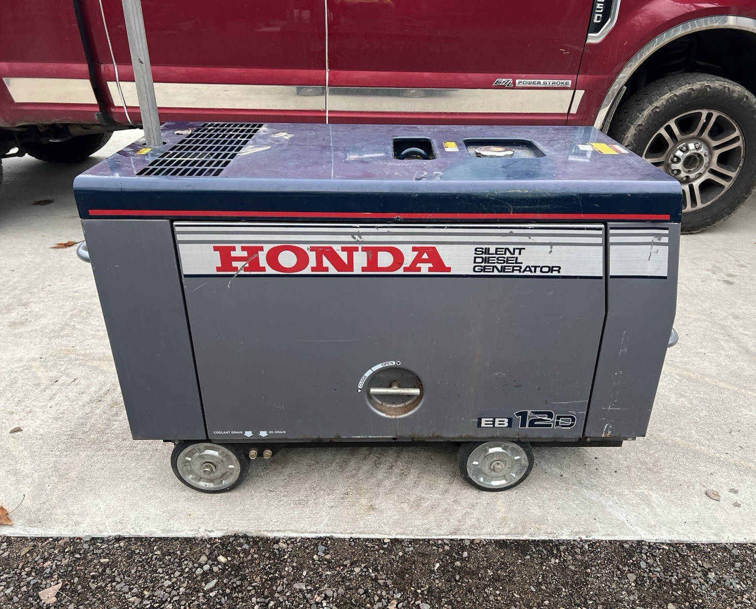 Honda EB12D Diesel Portable Quiet Electric Start Generator 12kW 120/240V 250 hrs