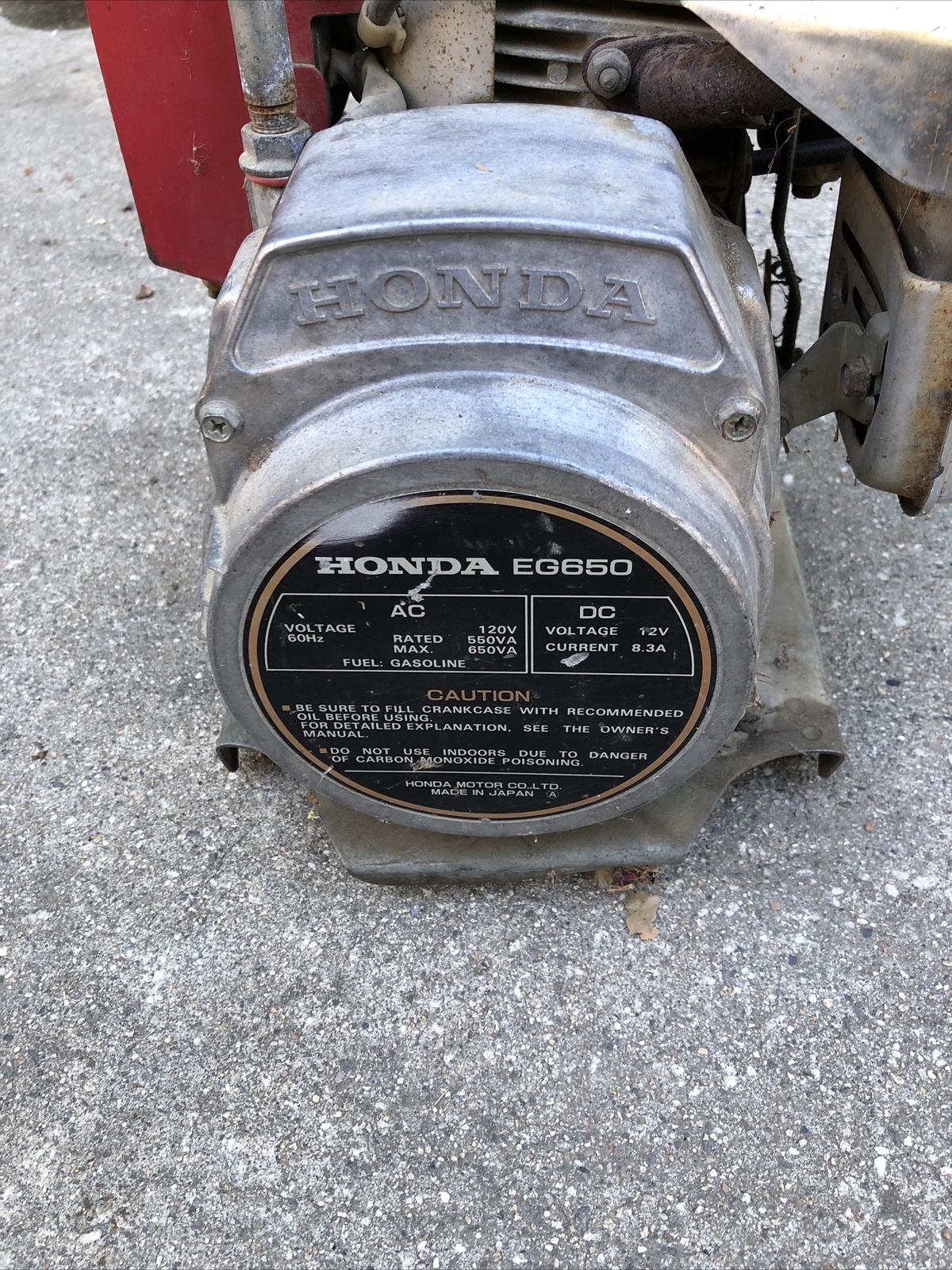 Honda Generator EG650 Gas Powered Portable Camping 650 Watt 120v 12v AC DC Japan