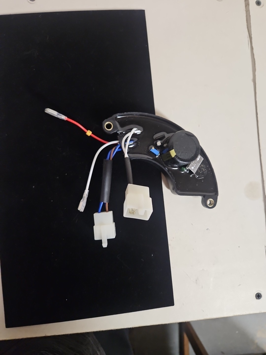 Automatic Voltage Regulator 8 Wires AVR Universal For Gas Powered Generators