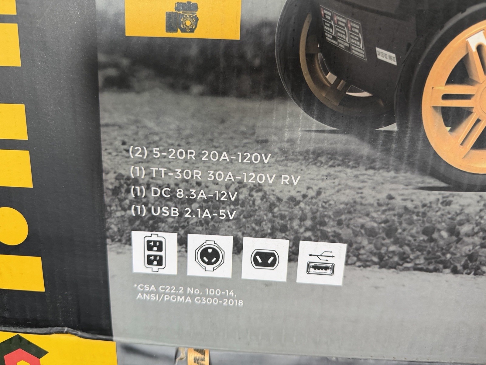 FIRMAN W03386F 3650W Remote Start Inverter Generator -New