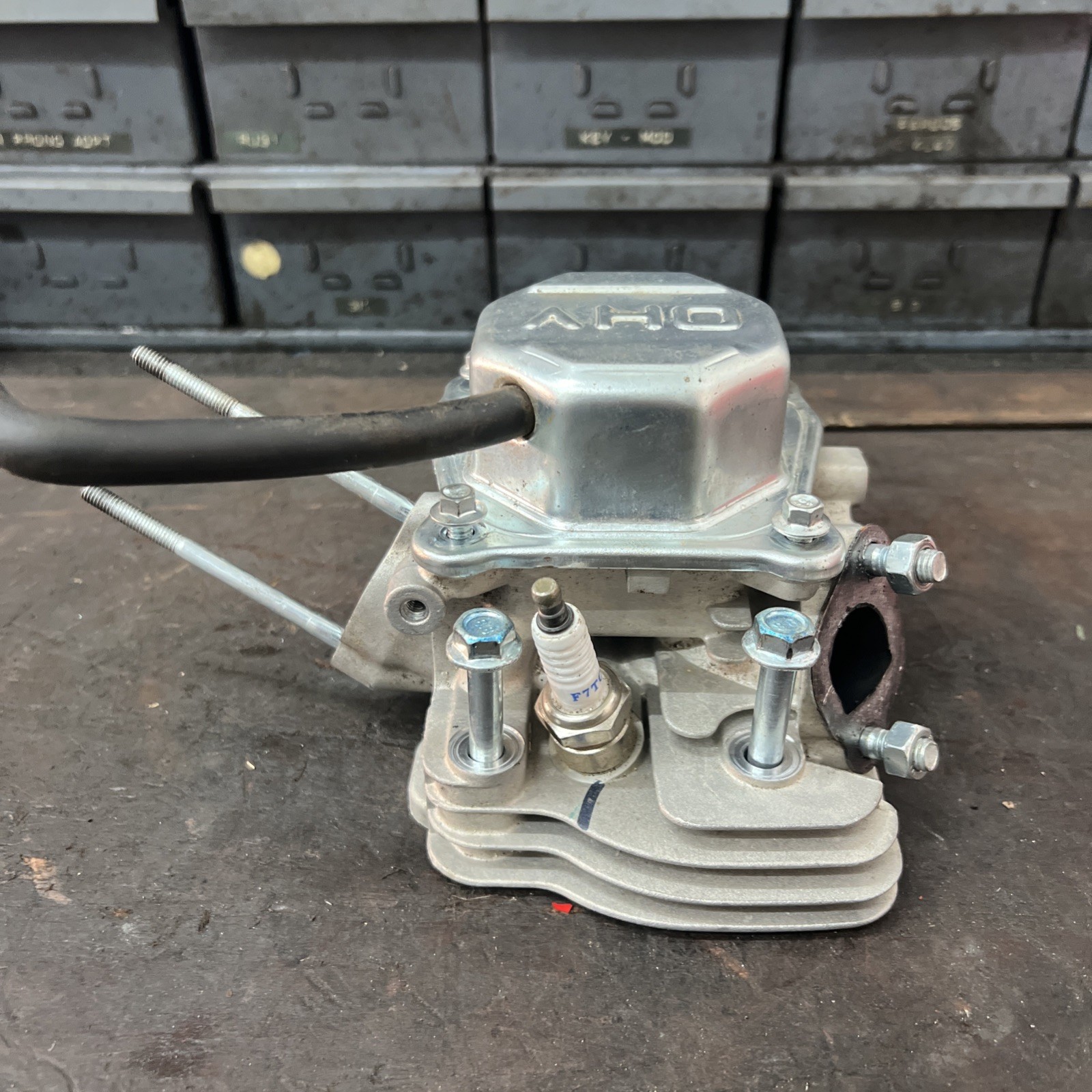 Pulsar 3250 Generac 3250 cylinder head used 0K95520114