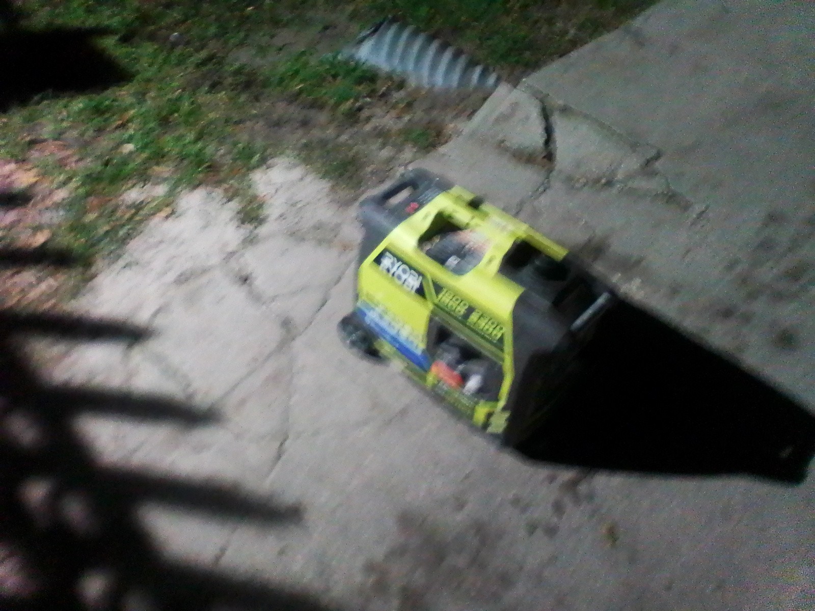 RYOBI 4000-Watt Gasoline Powered Digital Inverter Generator with CO Shutdown