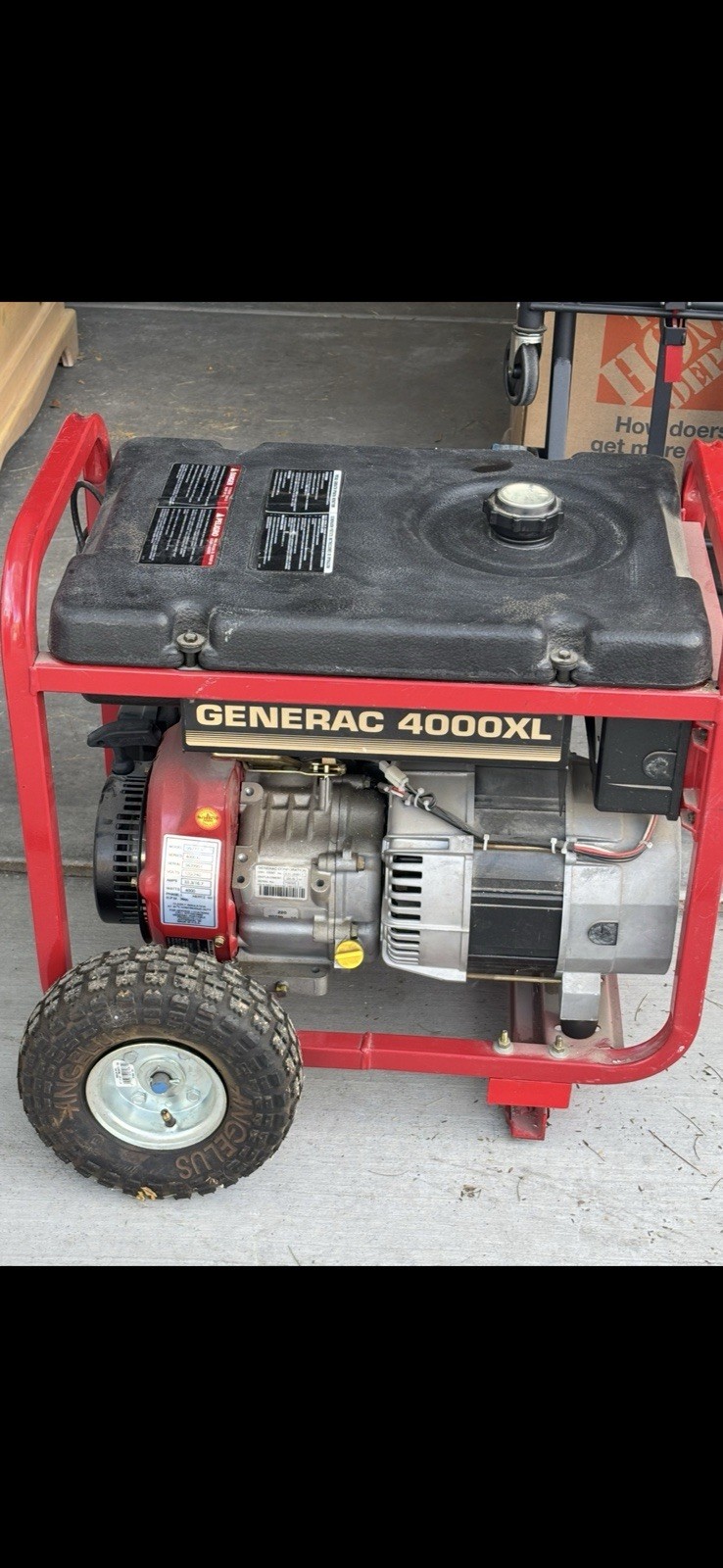 Generac 4000XL Portable Power Generator Red Black Metal Model MPN 4000XL