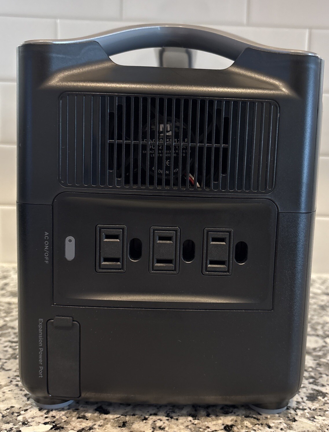 EcoFlow – RIVER Pro Portable Power Station EF4 PRO 720wh 600W 120V