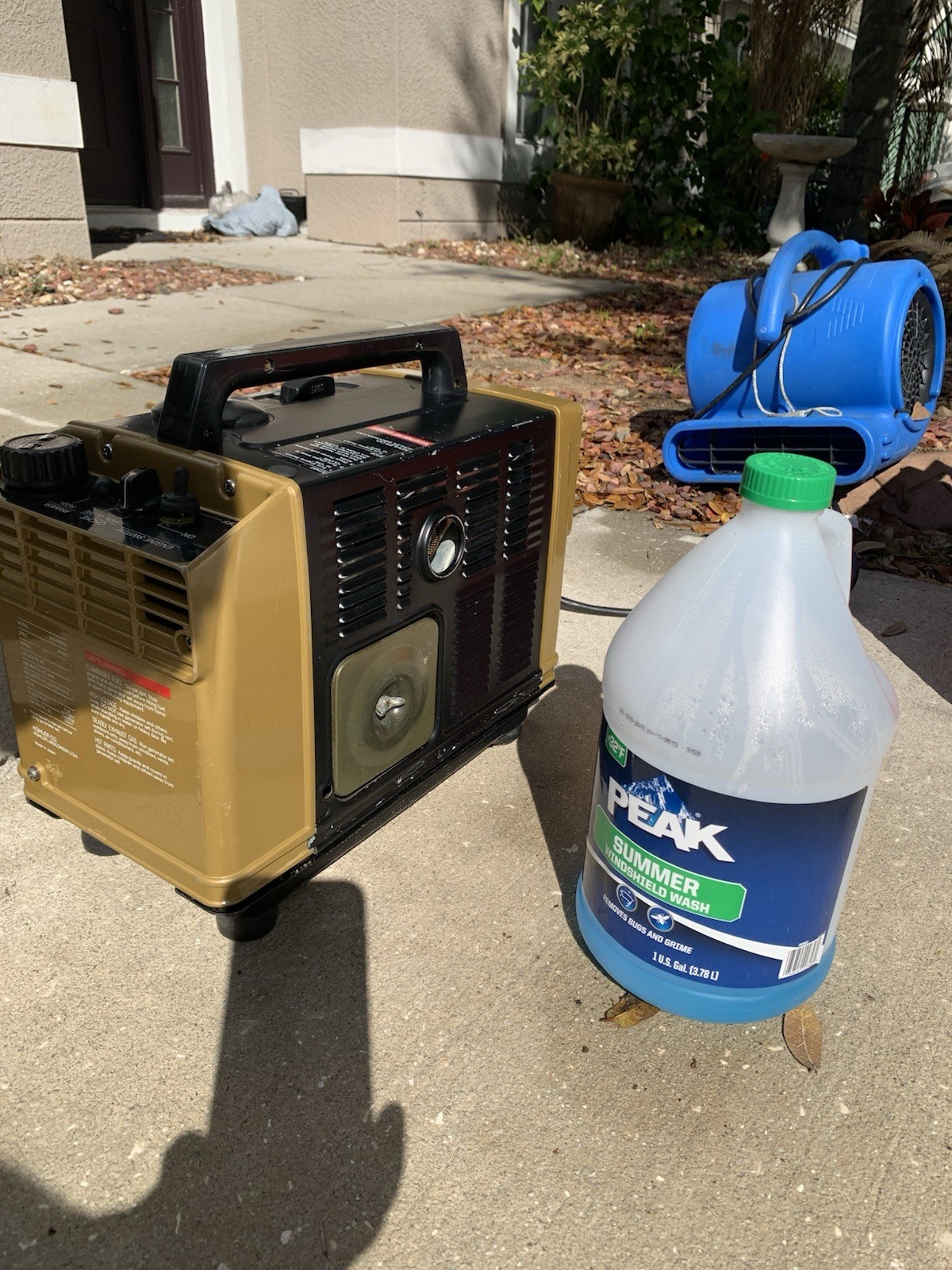 Kohler PowerPlay 500 Watt Quiet Generator Set AC/DC w/ Batt Charging Port Eu Ef
