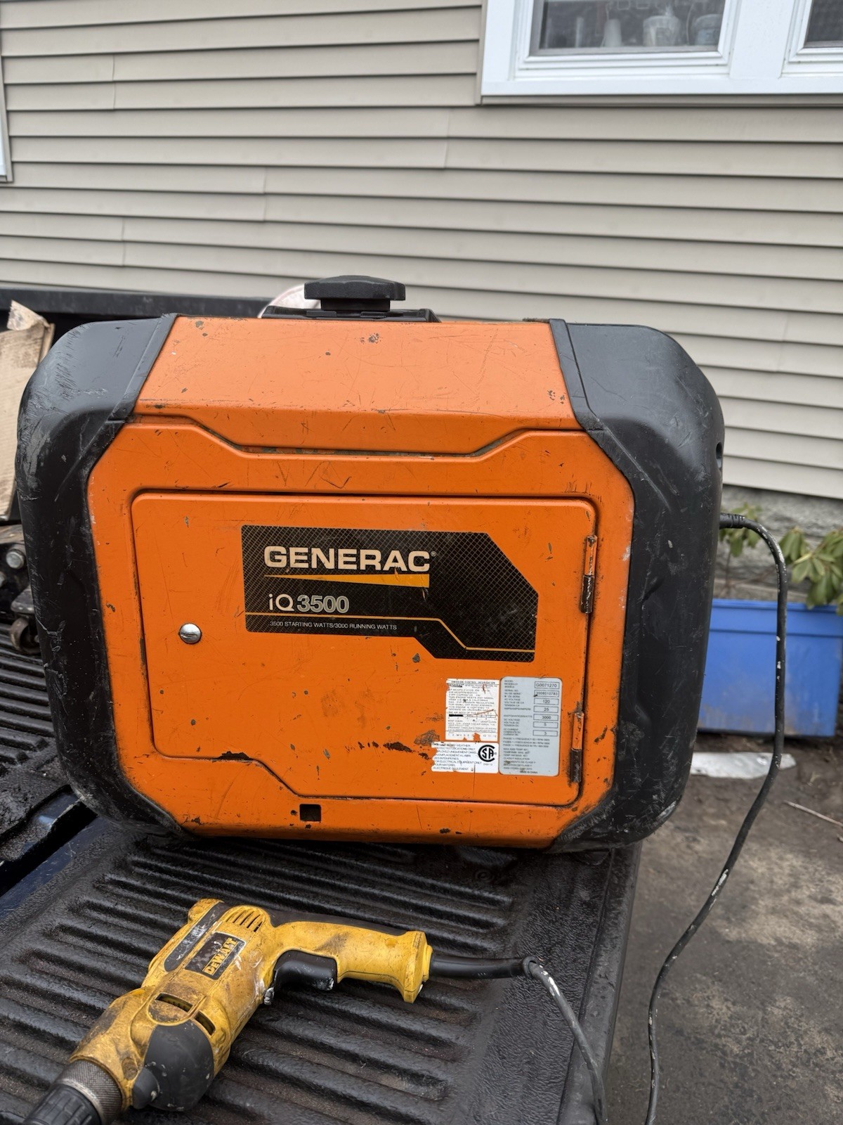 Generac 7127 3500W Ultra-Quiet Electric Generator