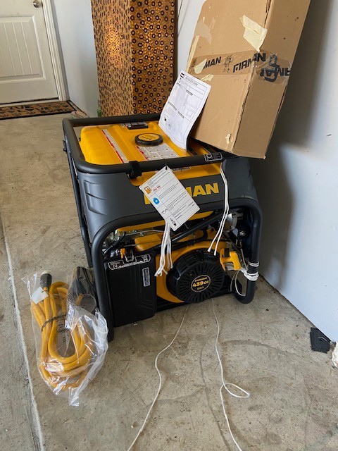 Firman Hybrid 9400 / 7500 – Watt Dual fuel Portable Generator Set never used