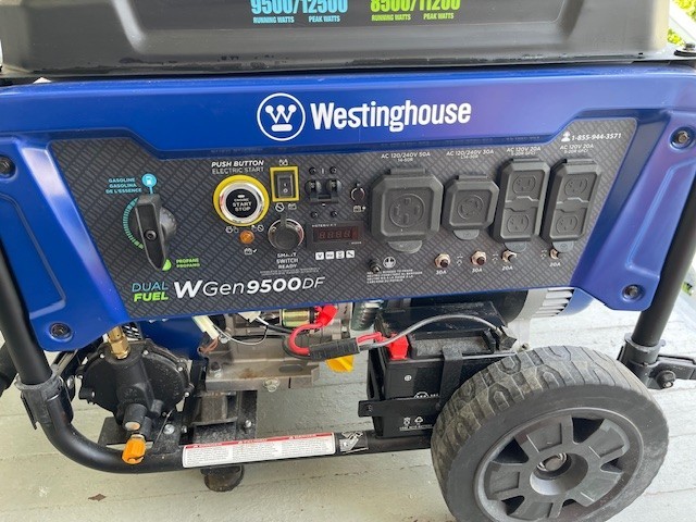 Westinghouse WGen9500DF 12500 Watt Dual Fuel Home Backup Portable Generator