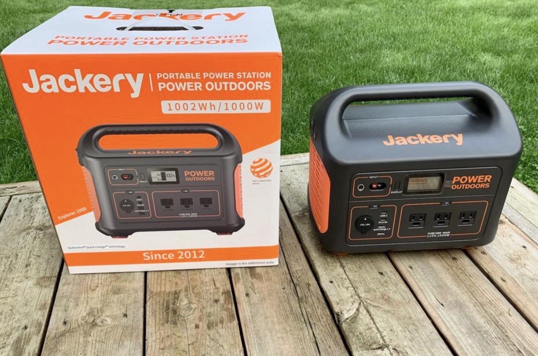 Jackery Explorer 1000 Portable Power Generator 1000W 110V Power Outdoors