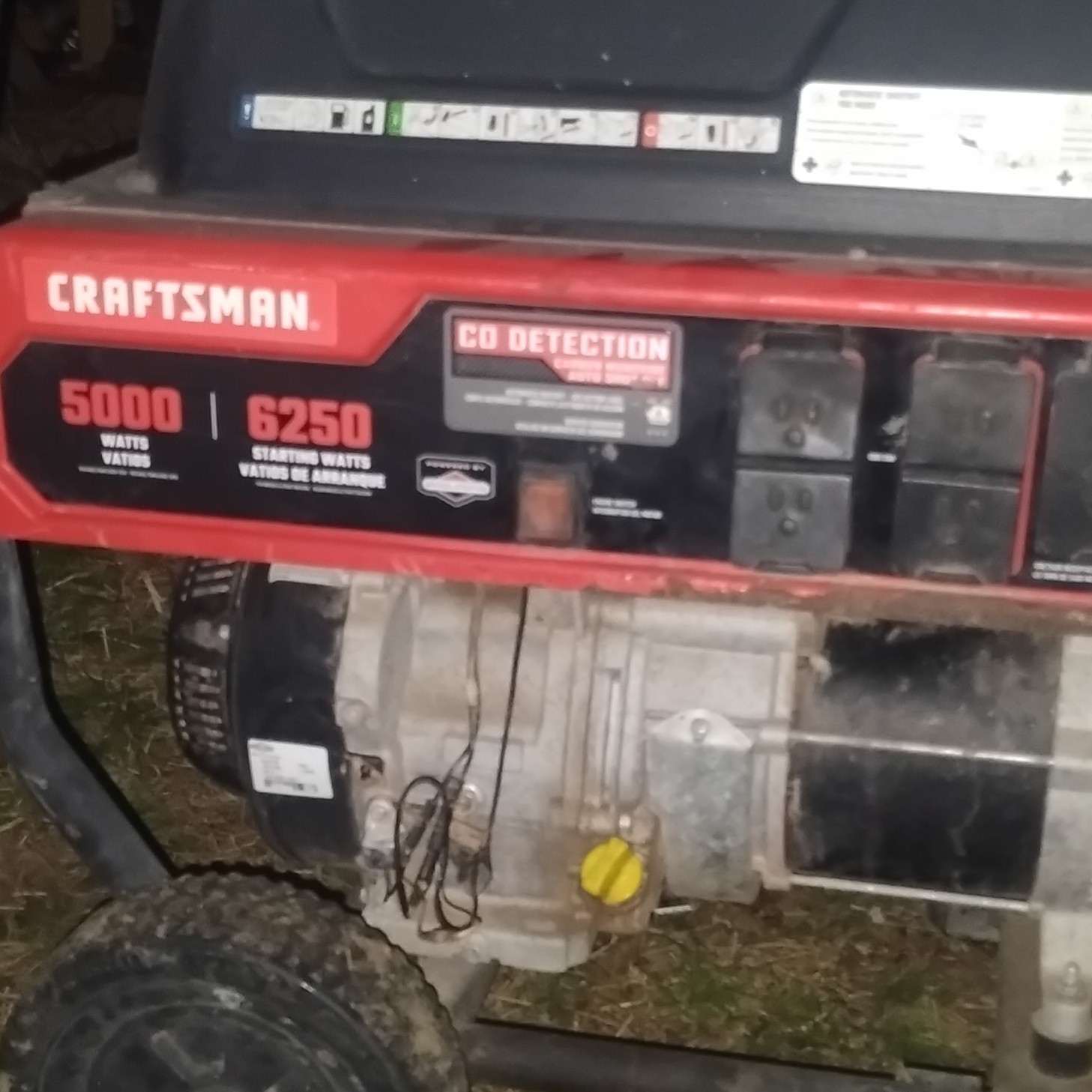 Craftsman 5000/6250 Watt Power Generator Red Black CO Detection