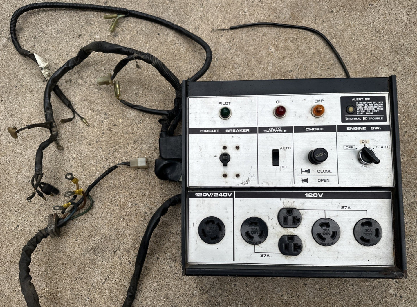 GENERATOR HONDA ES6500 Control Panel Works