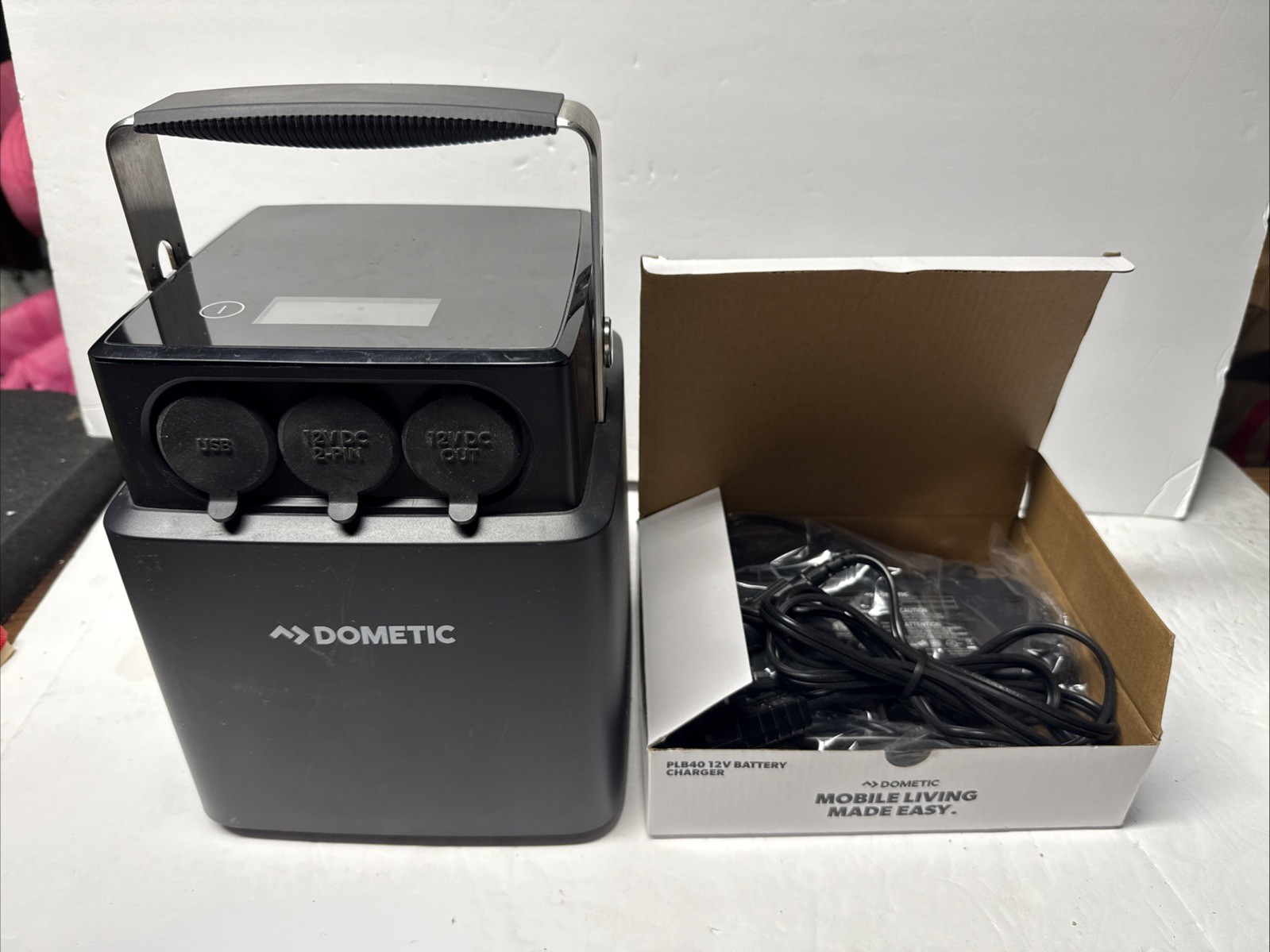 Dometic PLB-40 Chargeable Portable Lithium Battery Pack 40Ah 12V LCD Display