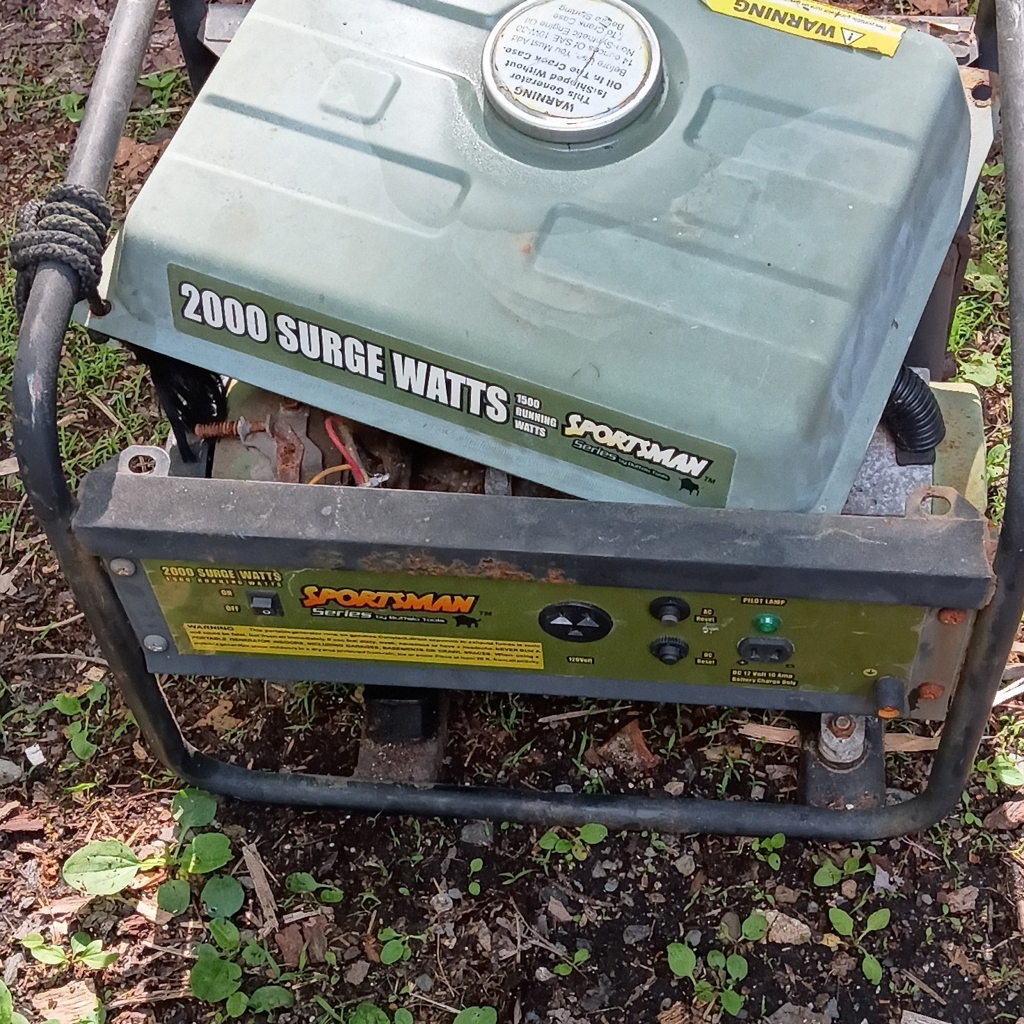 Sportsman 2000 Surge Watts Green Portable Power Generator Sportsman 2000