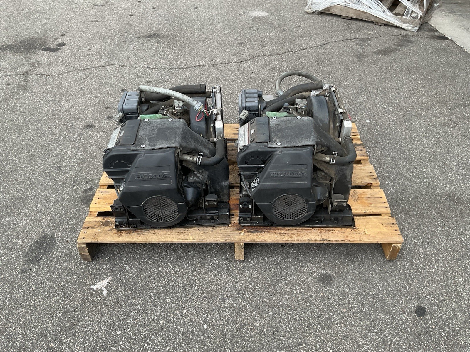 Lot of 2 Honda EV6010 6000W RV Generator Liquid-Cooled GX360 Engine *REPAIRS*