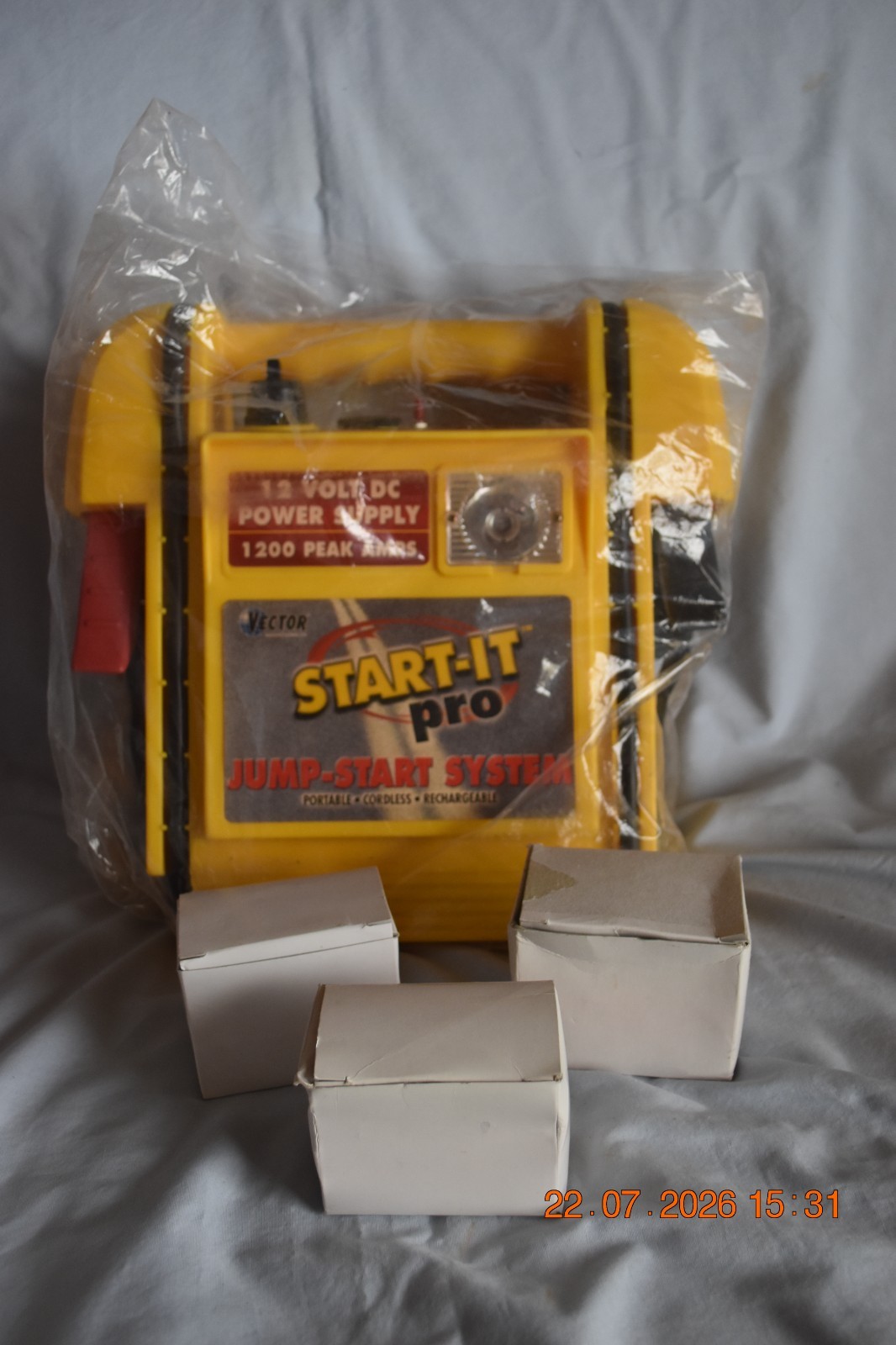 Vector ” START-IT PRO” Jump Start System 12 Volt DC Power Supply New in Box