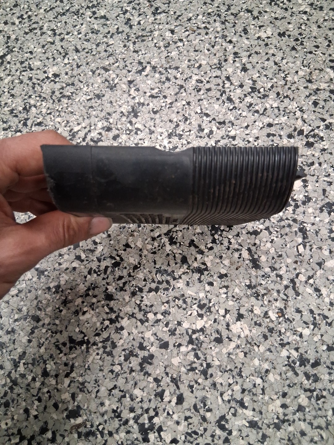OEM USED BRIGGS QUANTUM AIR FILTER COVER 692298