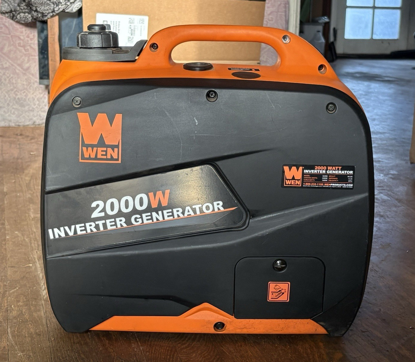 WEN Portable 2000W Inverter Generator, 120V AC Connector, Orange/Black