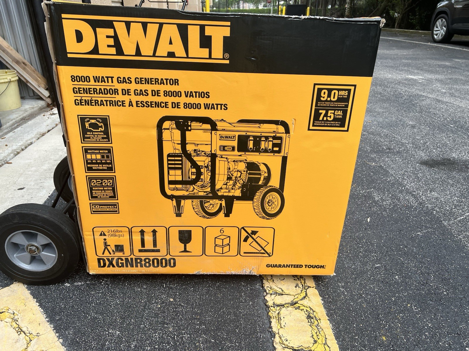 BRAND NEW DEWALT 8000W Electric Start Gasoline Portable Generator #DXGNR8000
