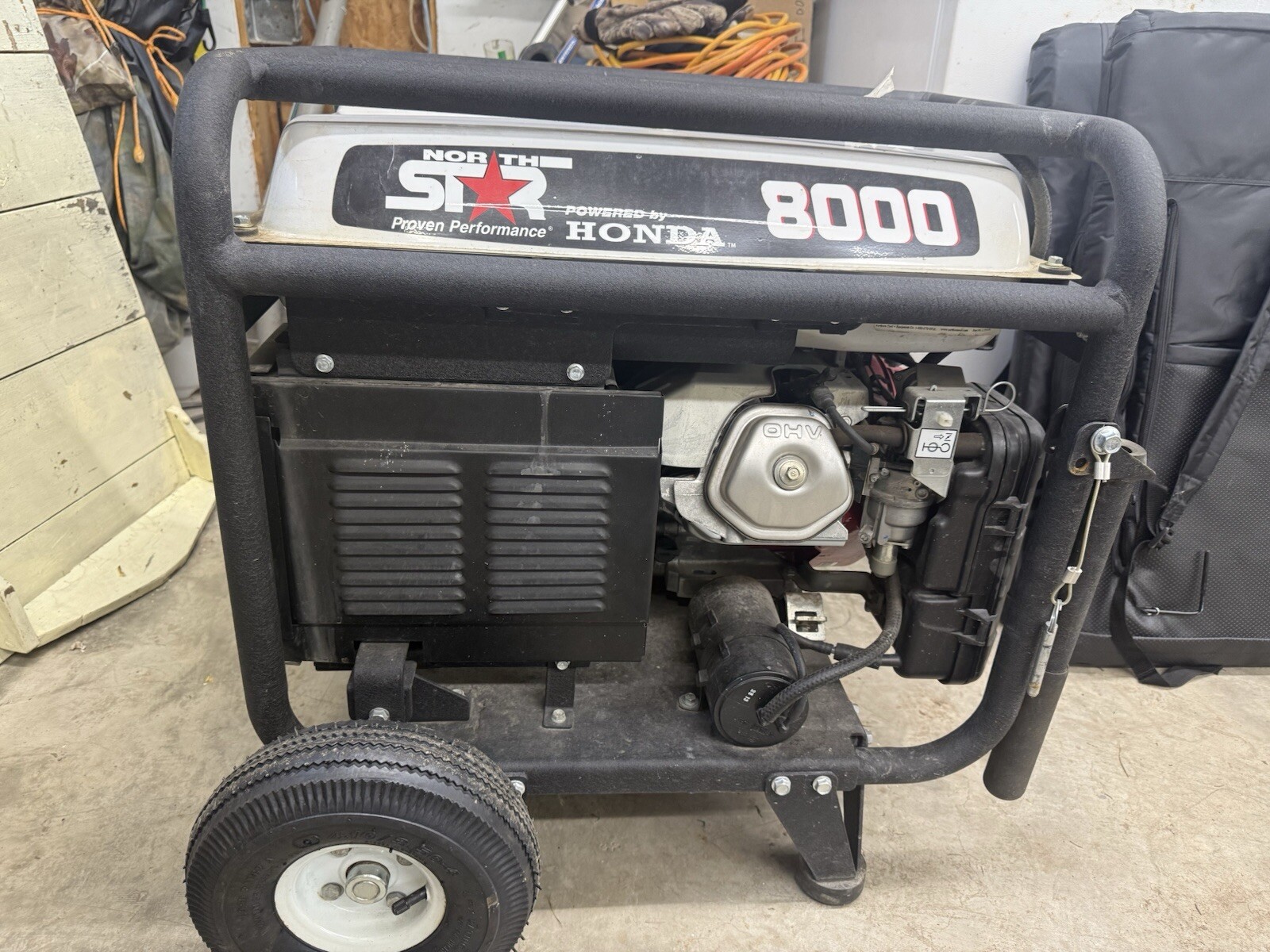 North Star 8000 240/120 30 Amp Generator