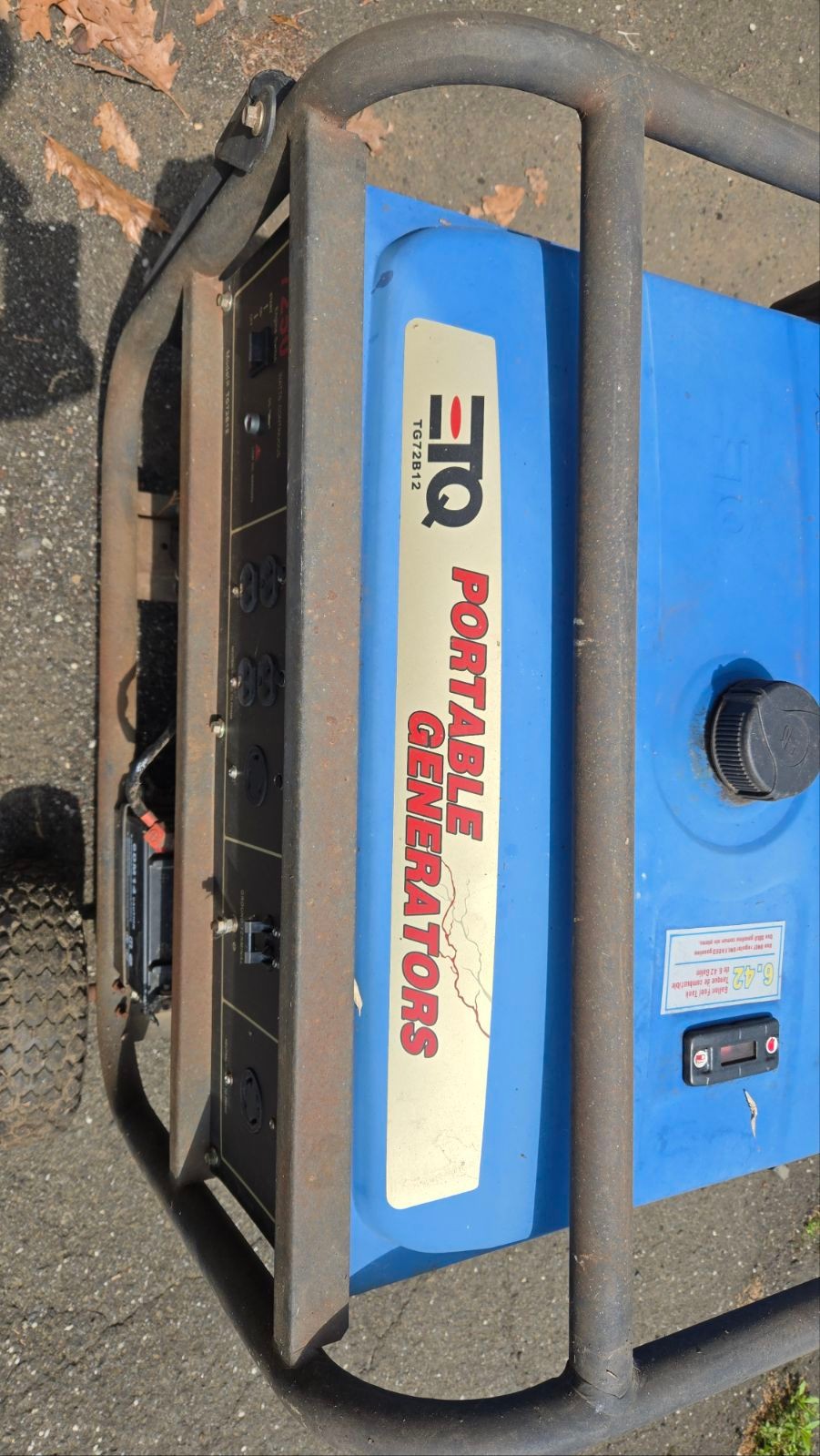 110v and 220v ETQ TG72B12 Portable Generator 8250W Surge / 7250W 14HP engine