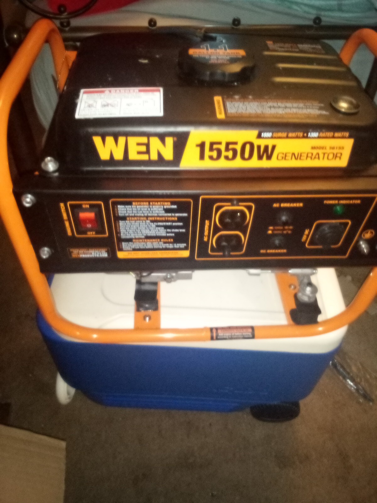 1550 watt generator wen orange in color