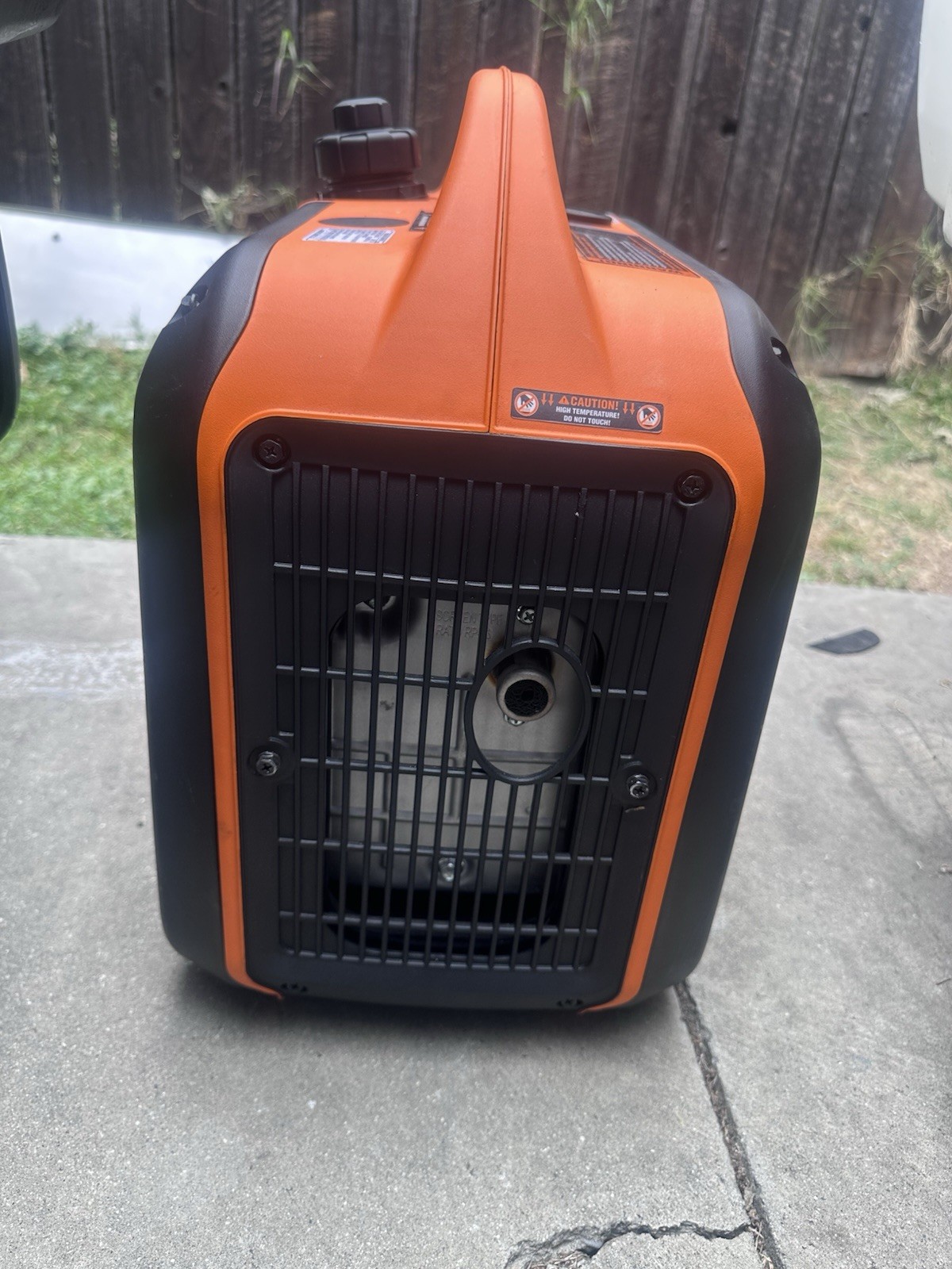 WEN 2500W Inverter Generator Portable Eco-Mode Orange Black Parallel Connection
