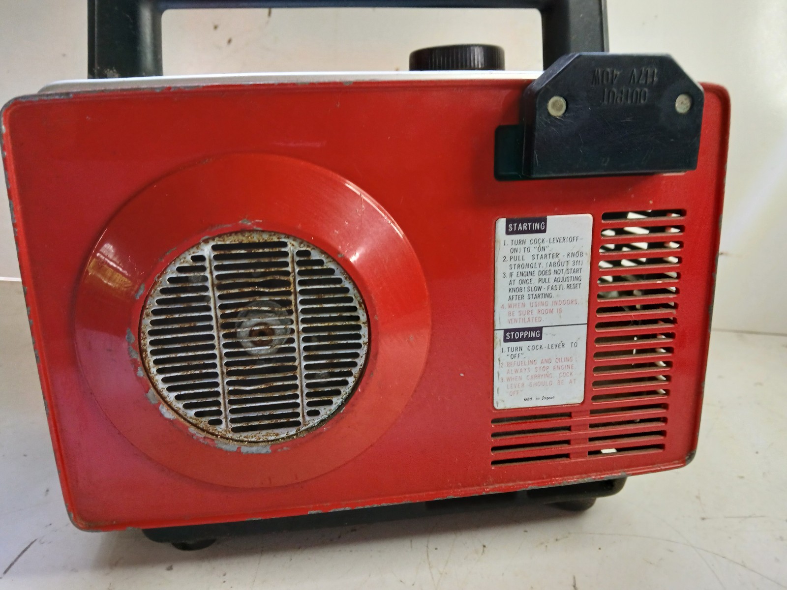 Vintage RARE 1965 Honda E40 II Lunchbox Generator. Rare Collectors Item.