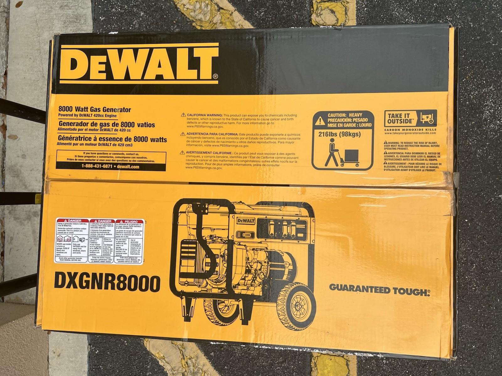 BRAND NEW DEWALT 8000W Electric Start Gasoline Portable Generator #DXGNR8000