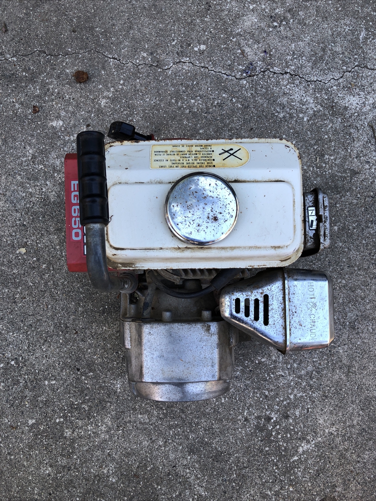 Honda Generator EG650 Gas Powered Portable Camping 650 Watt 120v 12v AC DC Japan