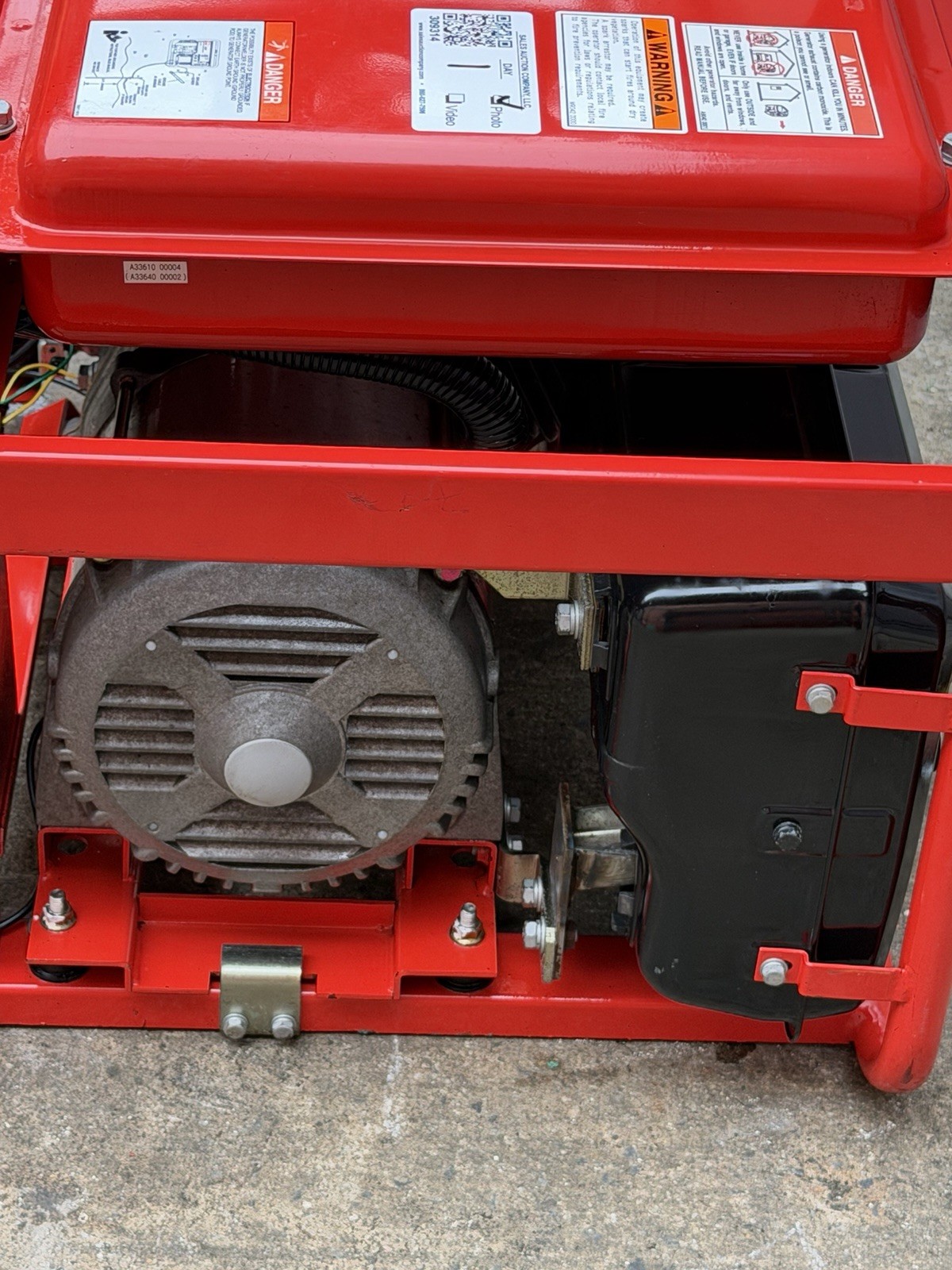 Multiquip MQ Generator GA-6HR 6000 Watts 120/240V Honda Motor Works Great MINT