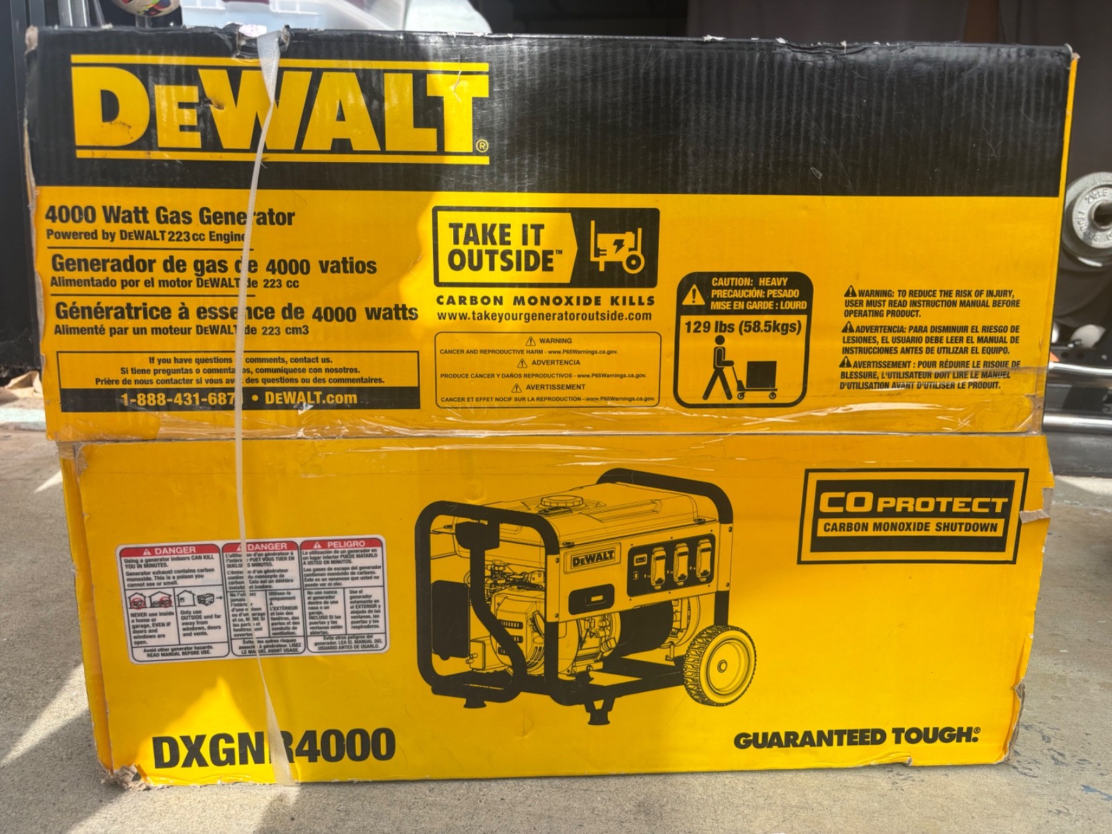 DEWALT DXGNR4000 Portable Gasoline Generator 4000W 5000W Yellow/Black Metal