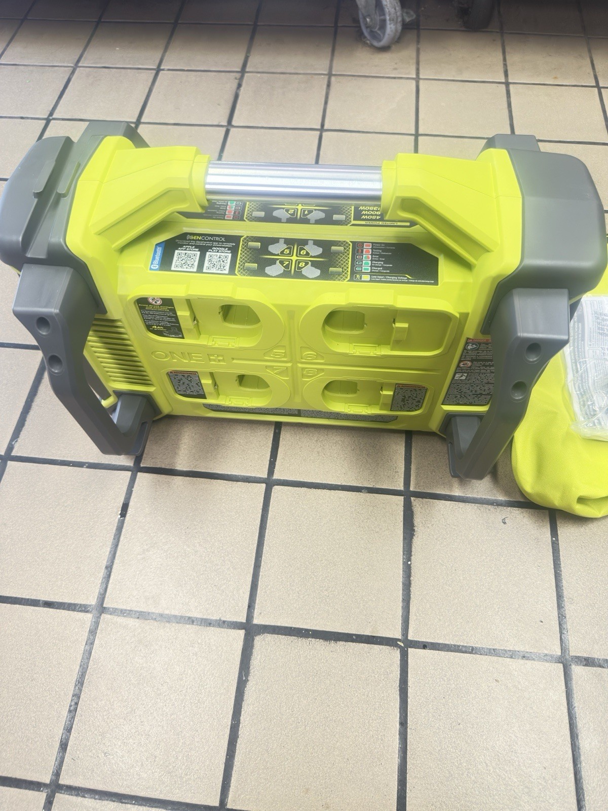 RYOBI RYi818BT One+ 18 Volt Power Station Inverter (ONLY TOOL)