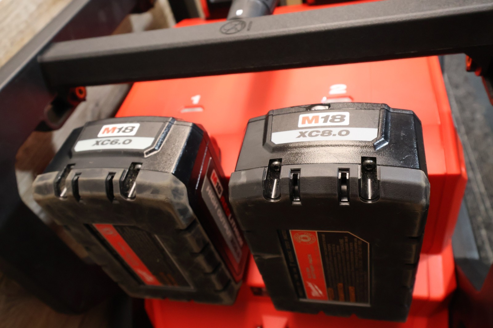 Milwaukee 2845-20 M18 CARRY-ON 3600W/1800W Power Supply 4 Batteries