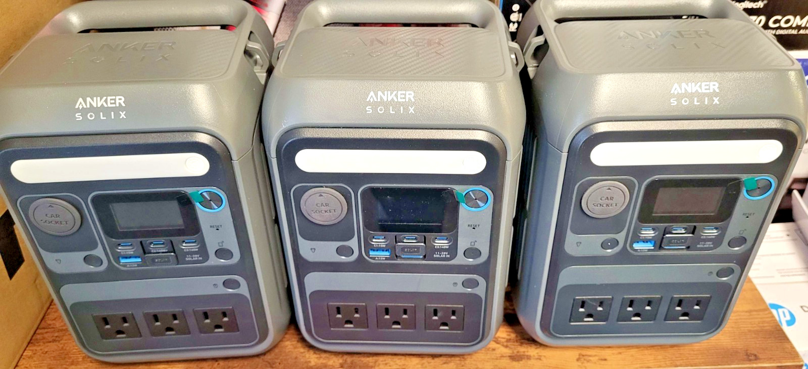 🔥Anker SOLIX C300 288Wh/ 300W Portable Power Station