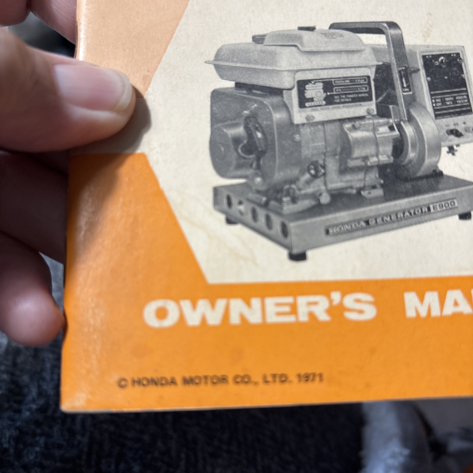 Lot 2 Honda Model E900 Portable Generator 1971 Owners Manual B4000 EM60