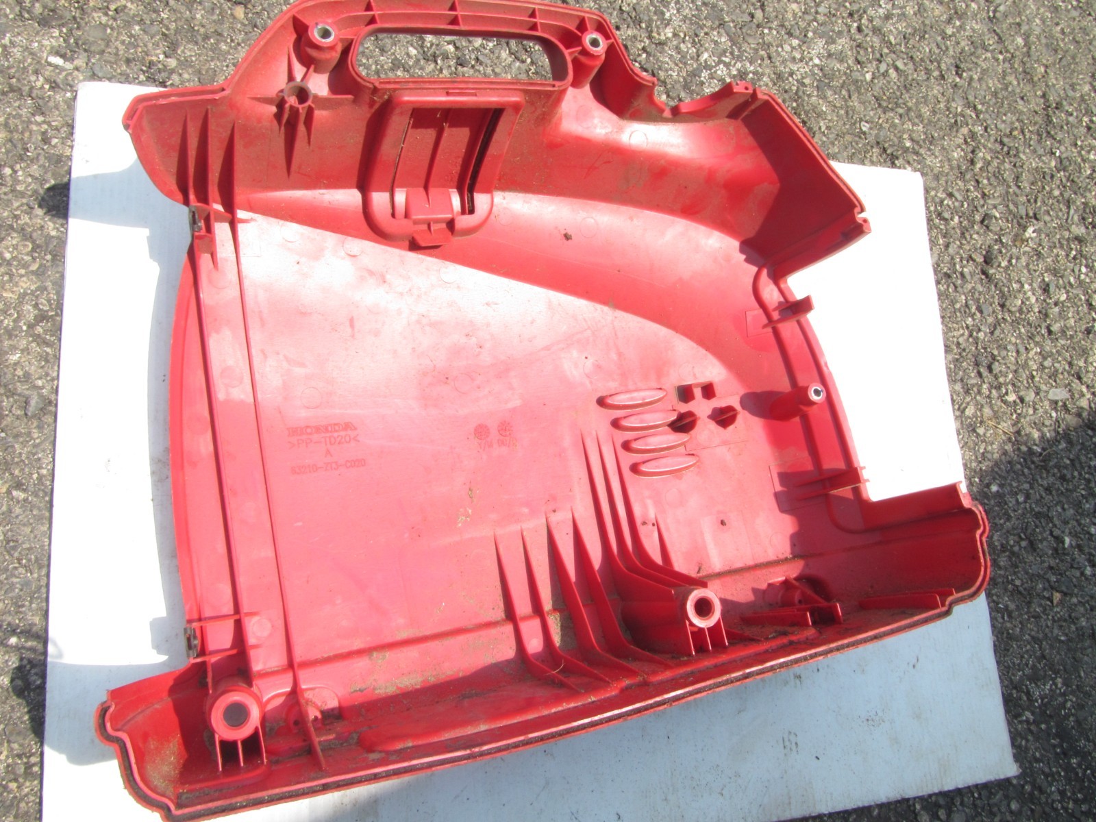 Honda EU1000I AN GENERATOR Honda 63210ZT3C02 COVER, R. SIDE