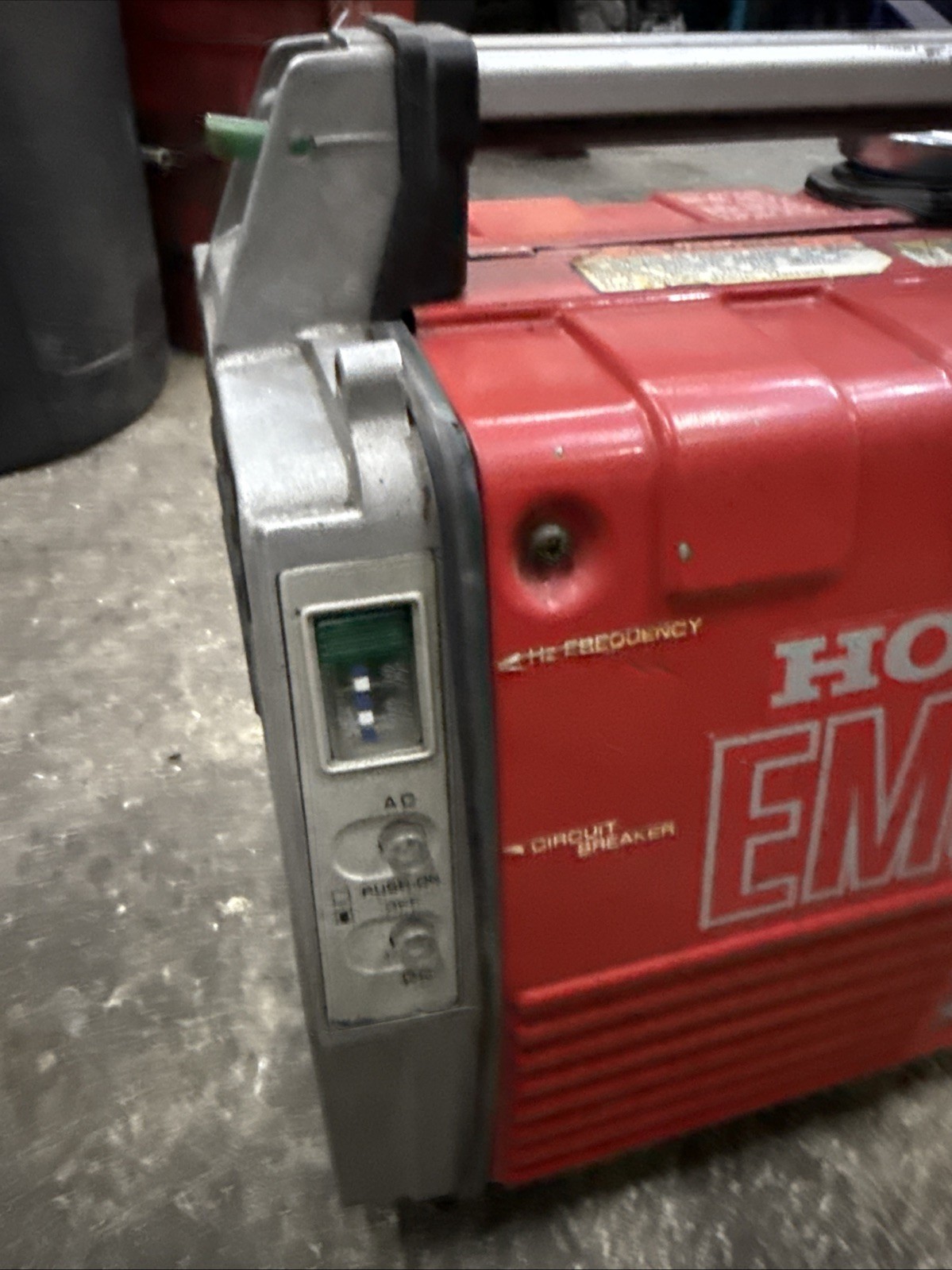 Honda EM650 Generator EM-650 Starts/Runs Well