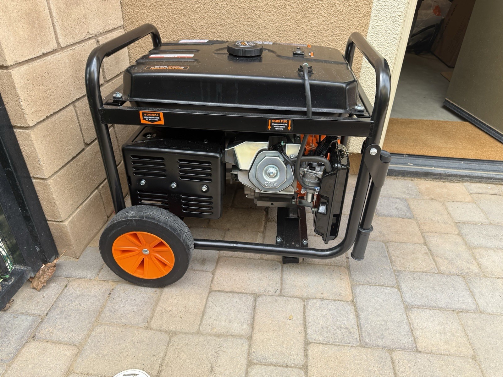 WEN DF1100T 11,000-Watt 120V/240V Dual Fuel Portable Generator DF1100T