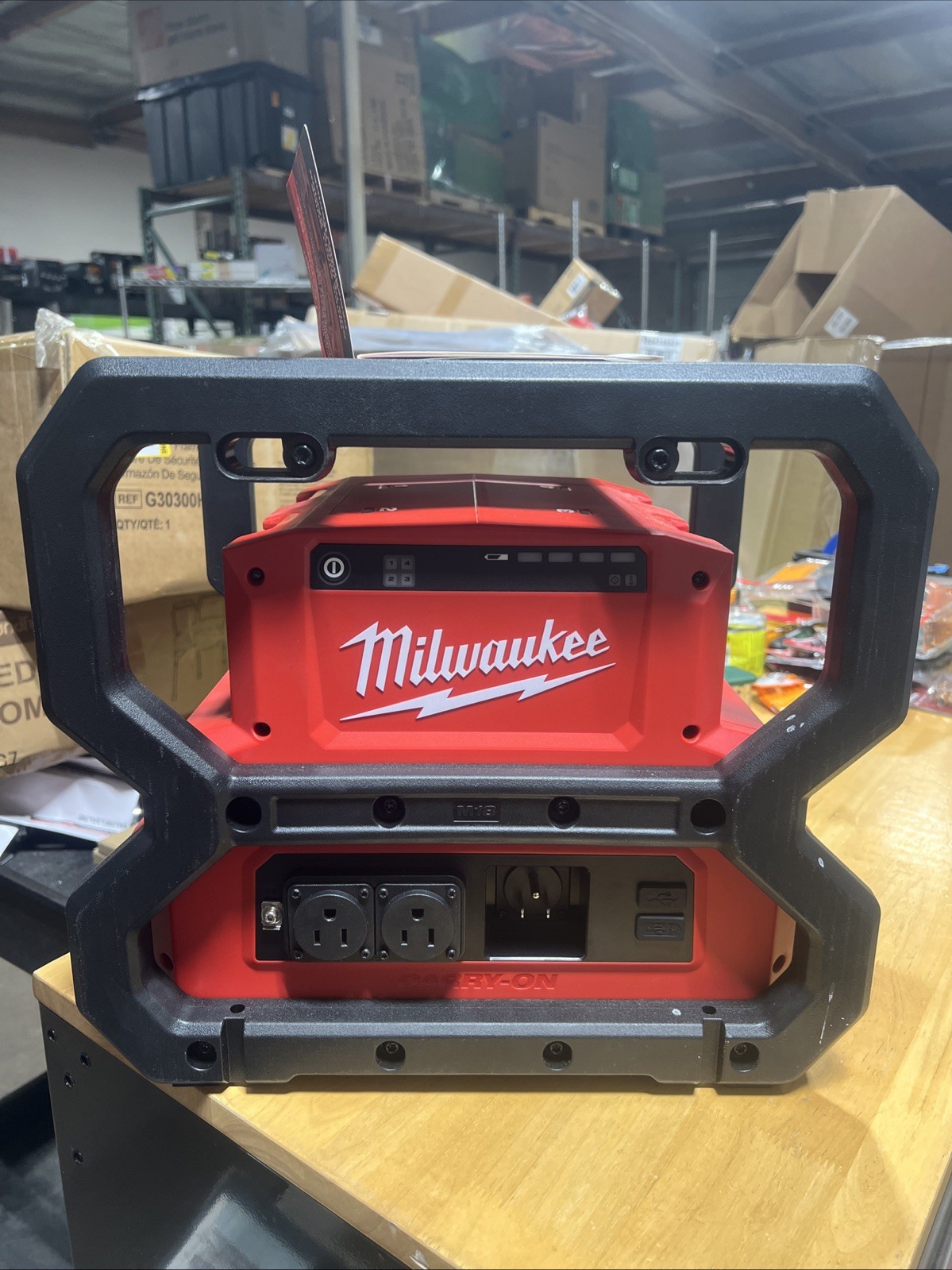 Milwaukee 2845-20 M18 CARRY-ON 3600W/1800W Power Supply