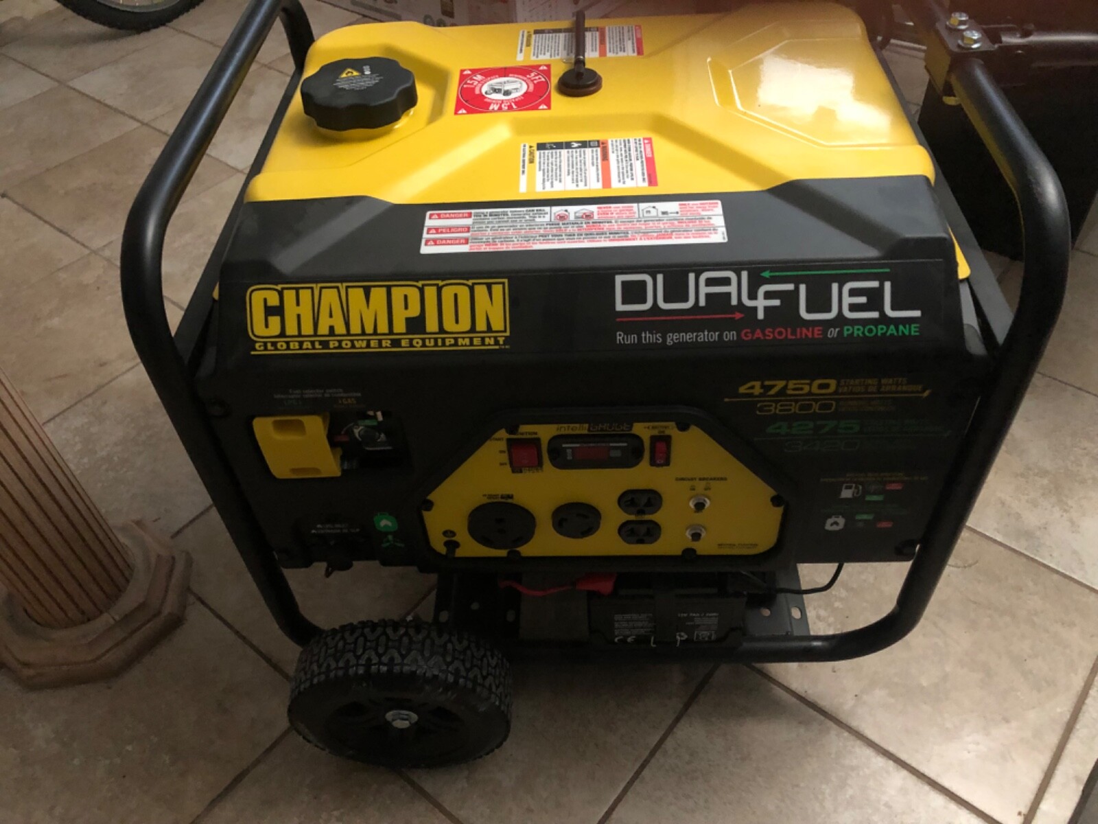 2021 Champion 4750w dual fuel generator
