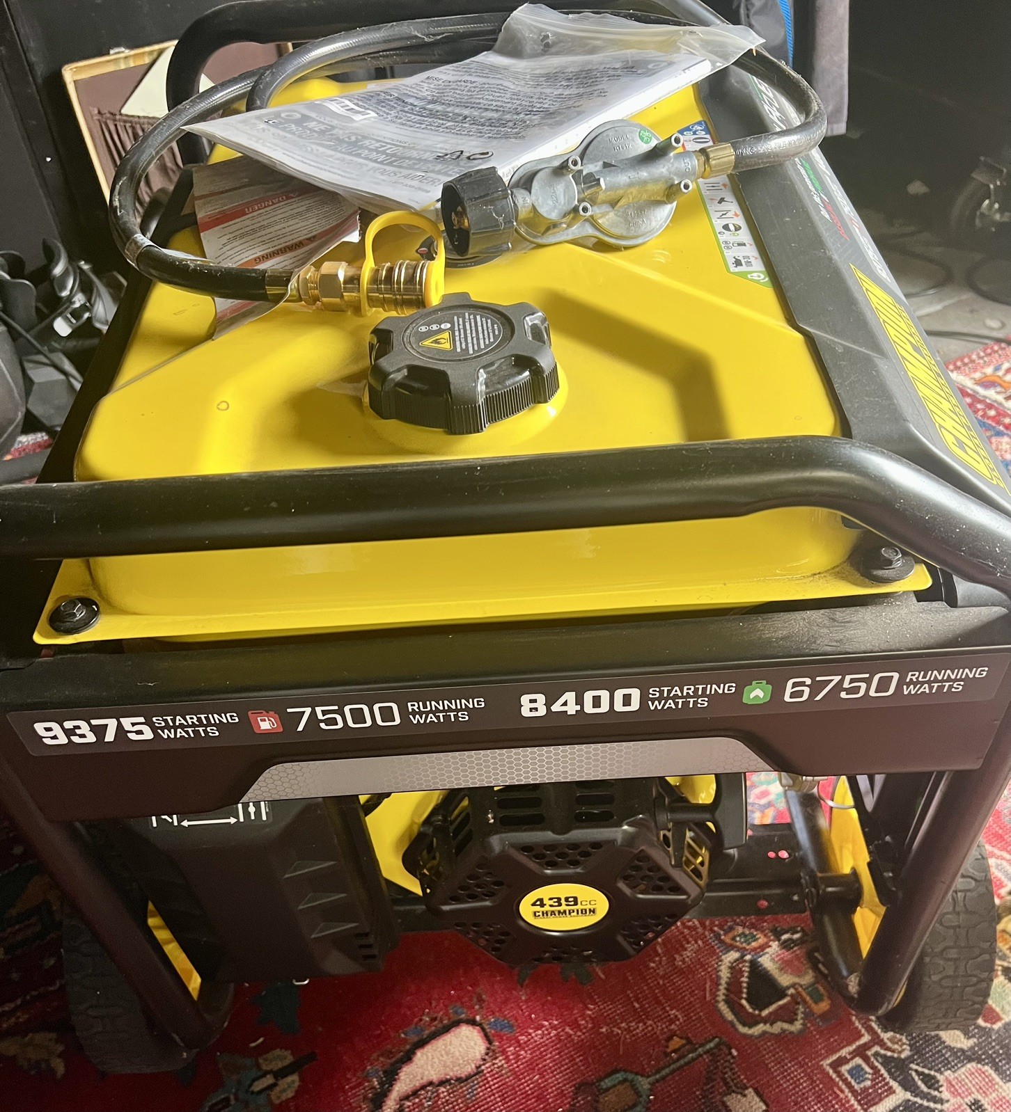 Champion 7850/6250-Watt Gas and Propane Powered Dual Fuel Generator **UNUSED**