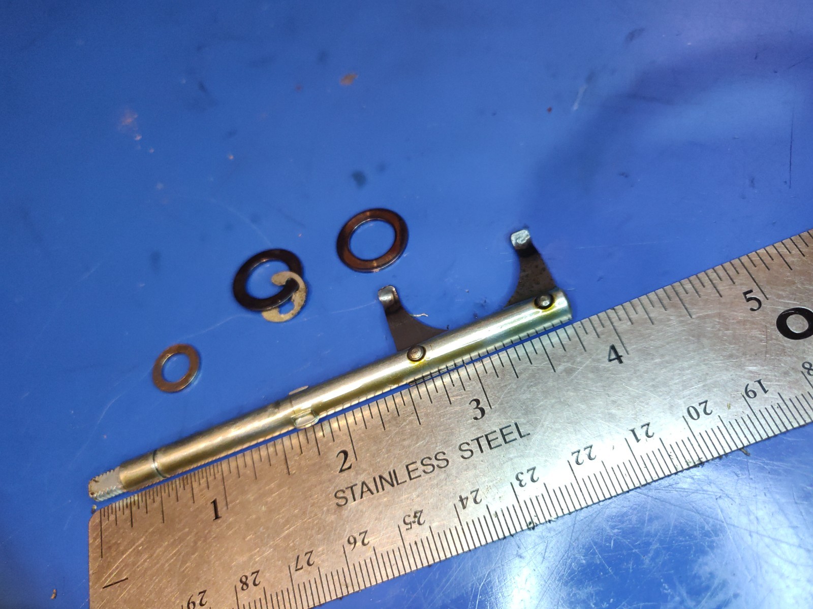 16540-892-000 SHAFT GOVERNOR honda generator em500