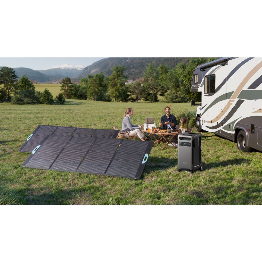Anker SOLIX F3800 6000W Dual Voltage Black Solar Generator with 400W Solar Panel