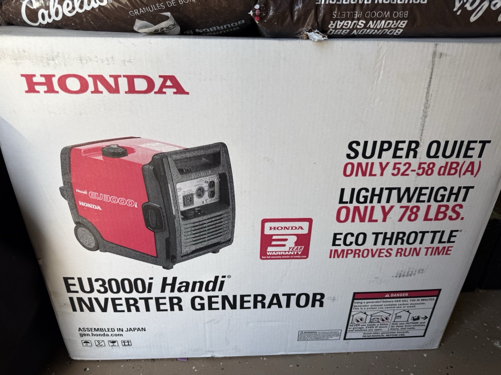Honda EU3000i Handi Inverter Generator 3000W Super Quiet 52-58 dB(A)