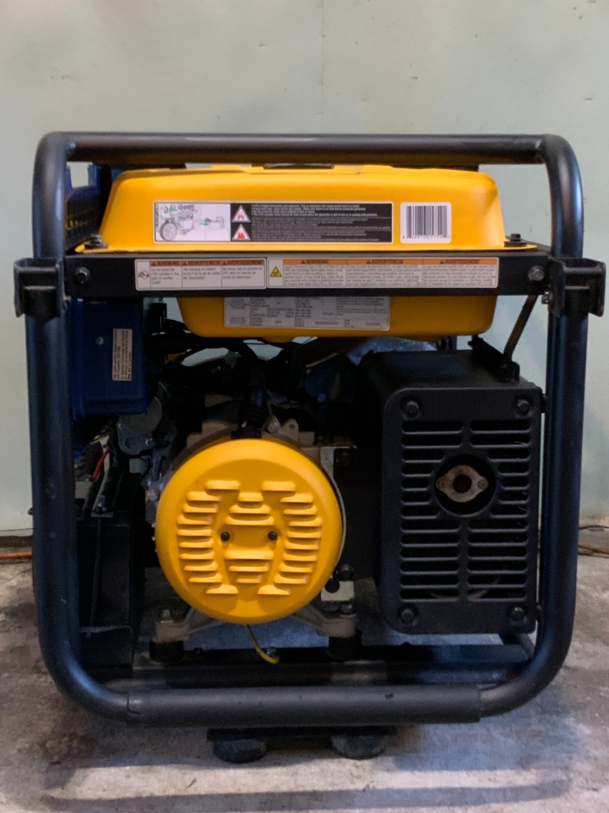 FIRMAN T07571F 9400/7500W Tri Fuel Electric Start Portable Generator 50A