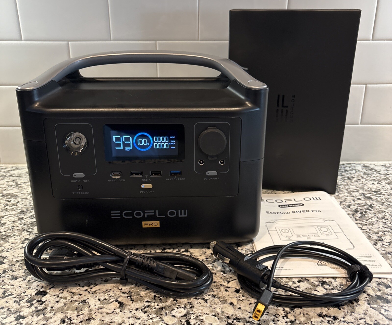 EcoFlow – RIVER Pro Portable Power Station EF4 PRO 720wh 600W 120V