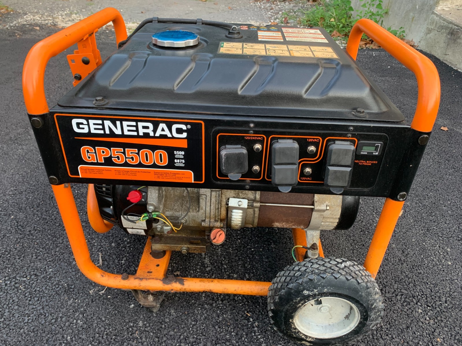 Generac GP5500 Power Generator 5500-6875 Watts 120/240 Volts LOCAL PICK UP WORKS