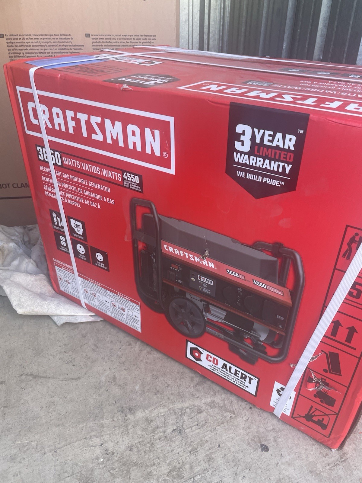 NEW Craftsman 3650 Watt Gas Generator 4550 Starting Watts CMXGGFMP03653 – Sealed
