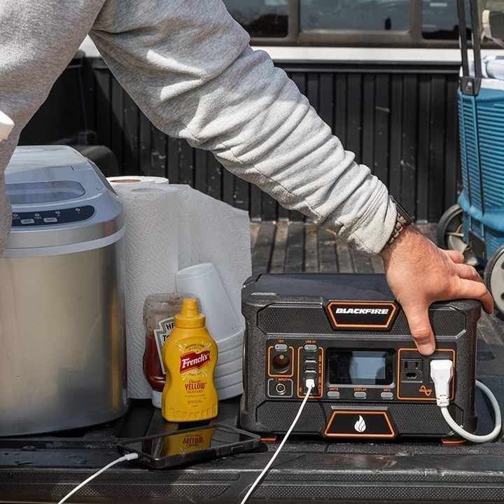 Blackfire PAC505 Portable Power Station 500W Solar Generator Camping