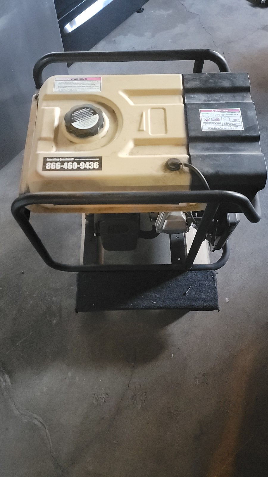 Sportsman GEN4000DF 4000W 7 HP Dual Fuel Generator